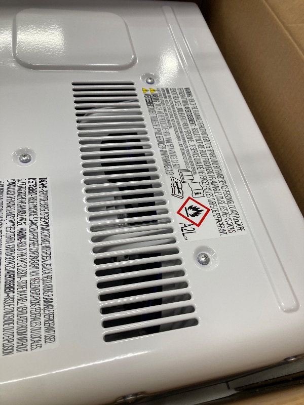 Photo 1 of ***PARTS ONLY***Midea 6.000 BTU U Shaped Smart Inverter Window Air Conditioner - Cools 350 Sq Ft, Ultra Quiet with Open Window Operation - Alexa/Google Assistant Compatible, 37% Energy Savings, Remote (2026 Edition)
