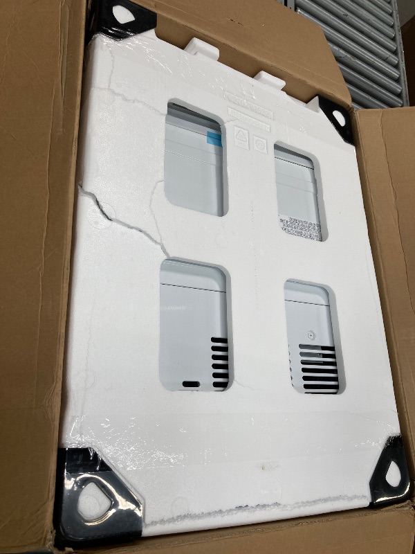 Photo 1 of **** PARTS ONLY ****

GE Profile ClearView Inverter Window Air Conditioner 10,300 BTU, Ultra Quiet, Full Window View, Cools Up to 450 Sq Ft, Energy Star, WiFi Smart, Remote
