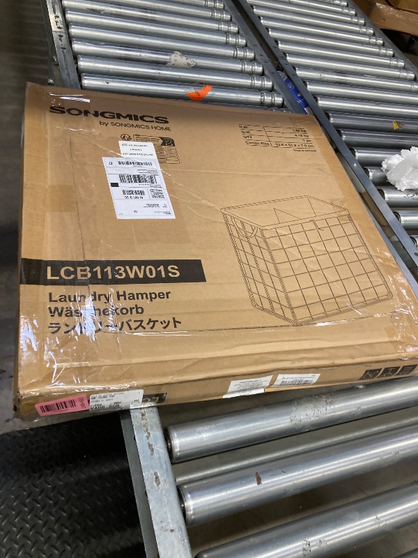 Photo 1 of  SONGMICS LAUNDRY HAMPER 43.3 GL