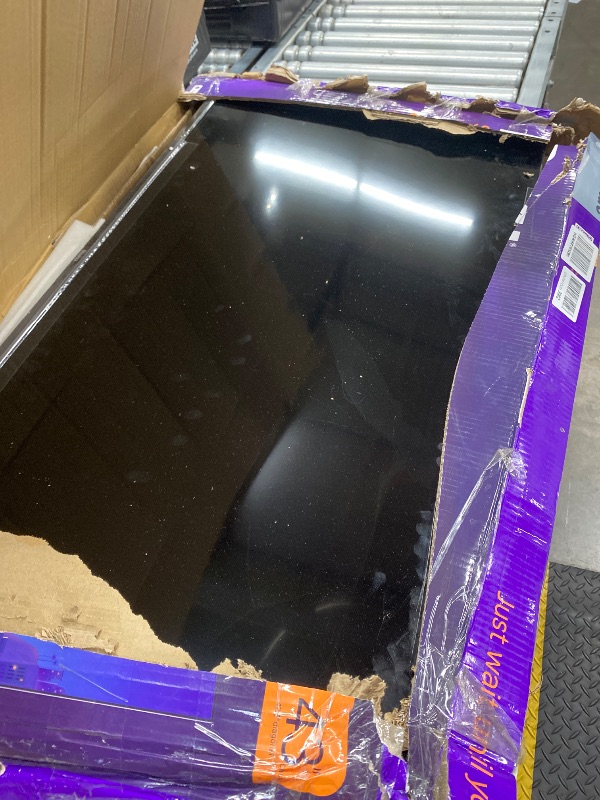 Photo 1 of ****** NO RETURN ******* NO REFUND******* Roku Smart TV 2026 – 43-Inch Select Series, 4K HDR TV – Roku TV with Voice Remote – Flat Screen LED Television with Wi-Fi for Streaming Live Local News, Sports, & Movies – Bluetooth Headphone Mode
