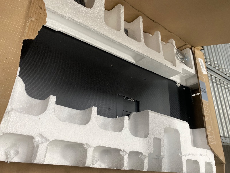 Photo 1 of ******* NO REFUND***** NO RETURN********  Samsung 43-Inch Class The Frame LS03F 4K QLED Smart TV (2025 Model) Slim Fit Wall Mount, Modern Frame Design, NQ4 AI Gen2 Processor, Art Mode, Artful Picture Quality, Samsung Vision AI, Alexa Built-in