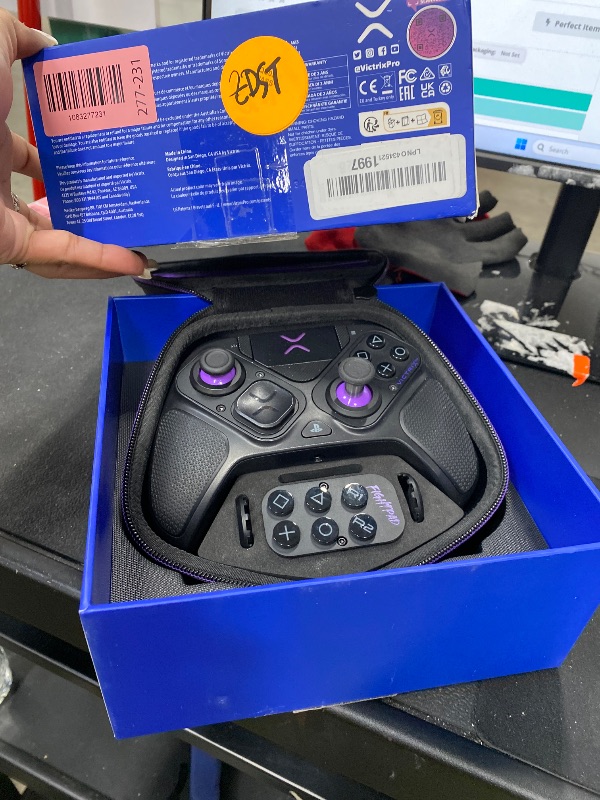 Photo 1 of **ITS DOESNT WORK**PDP Victrix Pro BFG Wireless Gaming Controller for Playstation 5 / PS5, PS4, PC, Modular Esports Gamepad, Remappable Buttons, Customizable Triggers/Paddles/D-Pad/Fightpad, PC App, Black