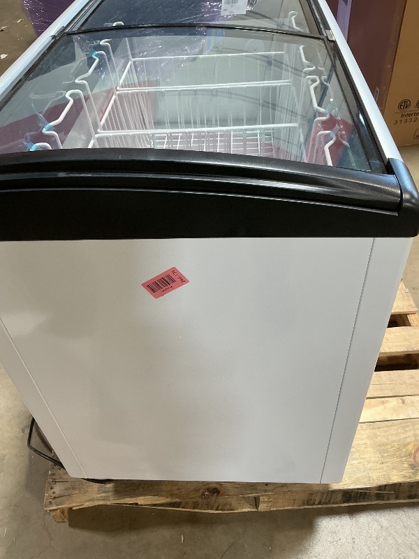 Photo 1 of **dirt/dents/scrapesBEYOU 9.4cu Commercial Ice Cream Display Freezer-2 Sliding Glass Doors