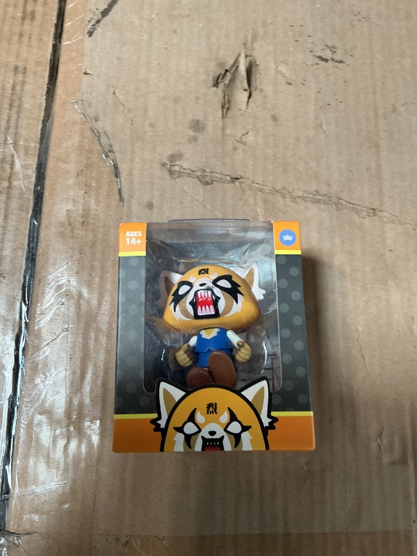 Photo 1 of **INCOMPLETE SET/ ONLY 1 /SEE PHOTO**** AGGRETSUKO Action Vinyls Window Box (12 Figures)
