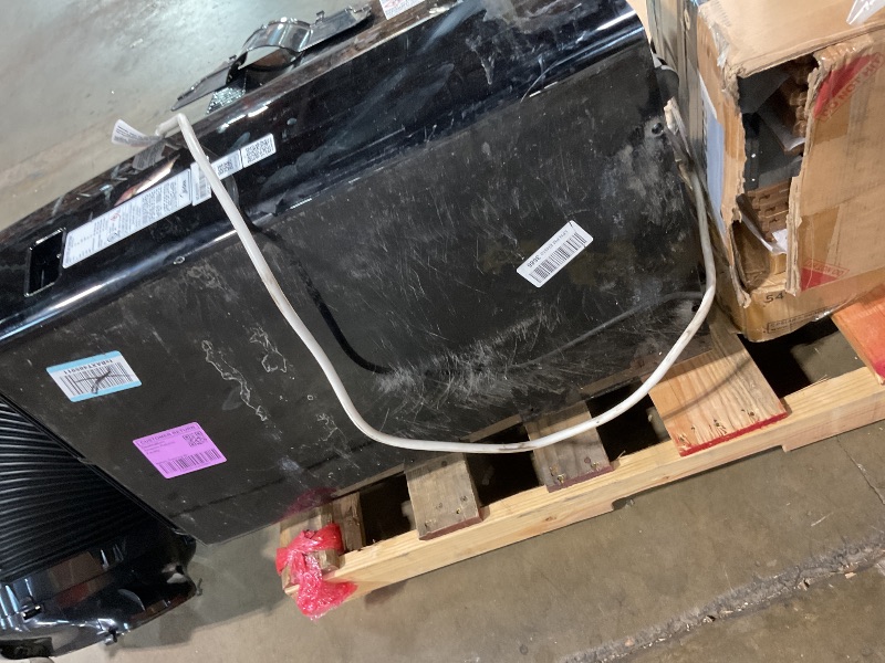 Photo 1 of **FOR PARTS ONLY/ CORD IS MELTED IN 1 SPOT/ NON-FUNCTIONAL*** Midea Duo 14,000 BTU (12,000 BTU SACC) High Efficiency Inverter, Ultra Quiet Portable Air Conditioner, Cools up to 550 Sq.Ft., Works with Alexa/Google Assistant, Includes Remote & Window Kit, 2