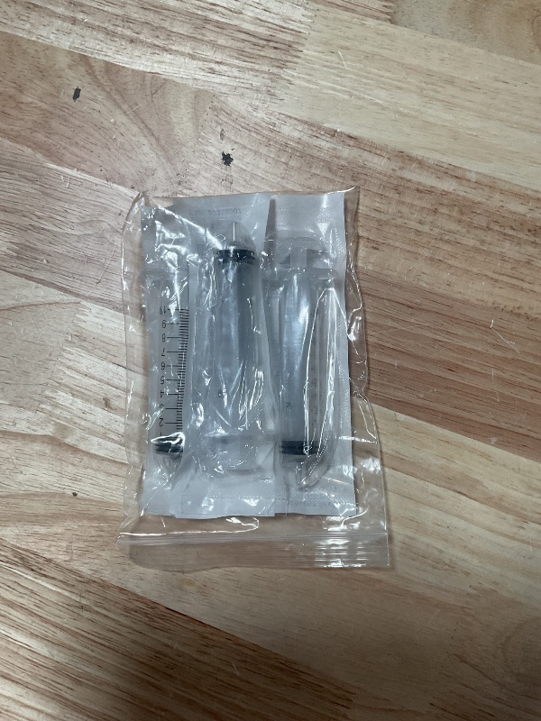 Photo 1 of 10ml Syringe for Liquid, Oral, Scientific Labs, Measurement, Dispensing, with Cap- 3 Pack
