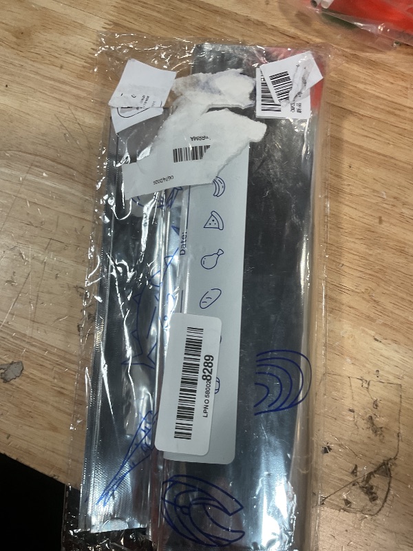 Photo 1 of (30PCS, 3 Size) Reusable Aluminum Foil Sealable Storage Bags,Resealable Vacuum Zipper Pouches for Food, Stand Up Foil Sealable Bags with Label and Zip Lock for Vegetable Fruit Meat