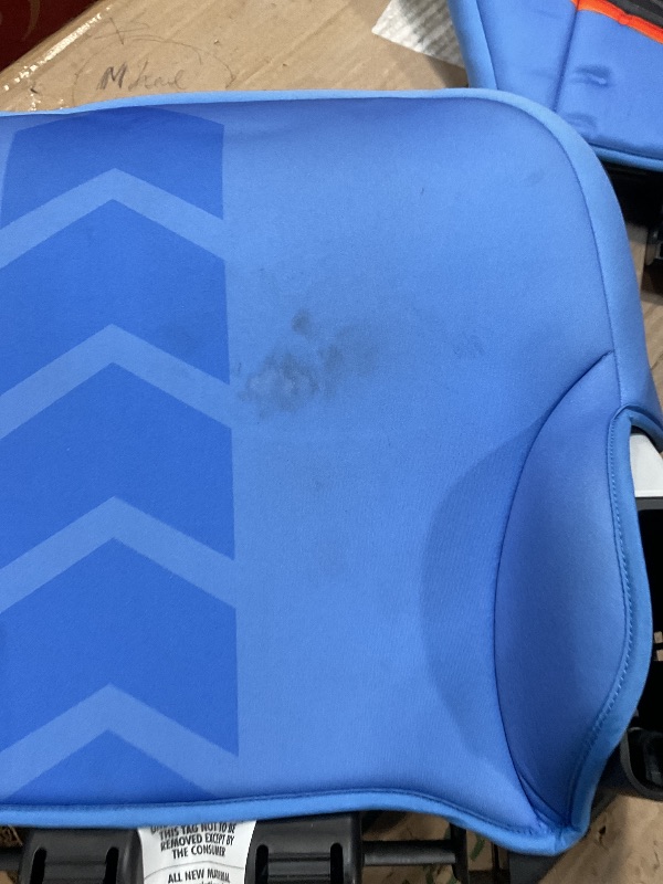 Photo 1 of **STAIN ON SEAT**Hot Wheels x Graco Turbobooster 2.0 High Back Booster Seat, Belt Positioning Booster Car Seat for Big Kids