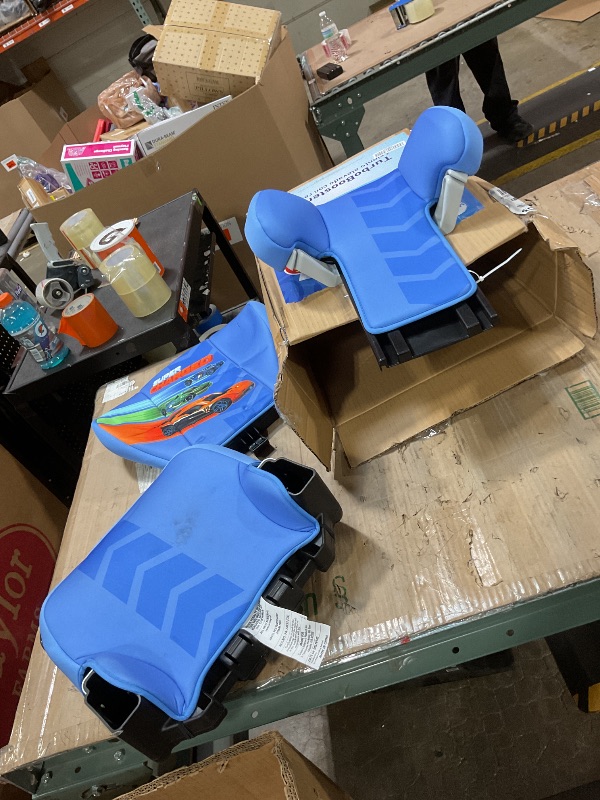 Photo 1 of **STAIN ON SEAT**Hot Wheels x Graco Turbobooster 2.0 High Back Booster Seat, Belt Positioning Booster Car Seat for Big Kids
