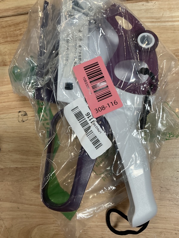Photo 1 of ***ISSUES WITH TAPE LOCK*** FunooFuno Hand Held Label Applicator, Manual Applicator Target Pasters Gun for Automatically Peel Off and Stick for Target Pasters Round Square Irregular Shape(Yh-30, 22-35mm Label Width)