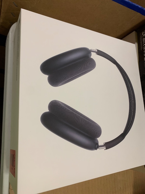 Photo 1 of Apple AirPods Max 2 Wireless Over-Ear Headphones, Active Noise Cancellation, Adaptive Audio, Personalized Spatial Audio, Live Translation, Bluetooth Headphones for iPhone – Midnight