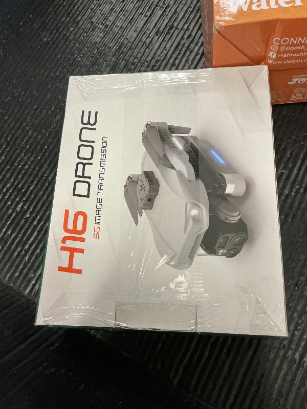 Photo 1 of TODAMU 4K Plegable Camera Drone with Obstacle Avoidance