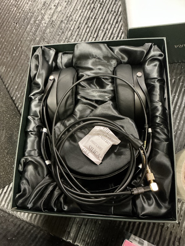 Photo 1 of HIFIMAN SUNDARA Planar Magnetic Over Ear Hi-Fi Headphones