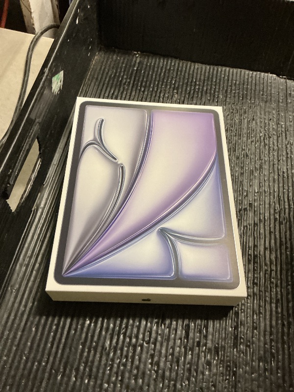 Photo 1 of Apple iPad Air 13-inch (M4): Liquid Retina Display, 256GB, 12MP Front/Back Camera, Wi-Fi 7 with Apple N1, Touch ID, All-Day Battery Life — Space Gray