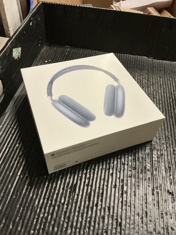 Photo 1 of Apple AirPods Max 2 Wireless Over-Ear Headphones, Active Noise Cancellation, Adaptive Audio, Personalized Spatial Audio, Live Translation, Bluetooth Headphones for iPhone – Blue