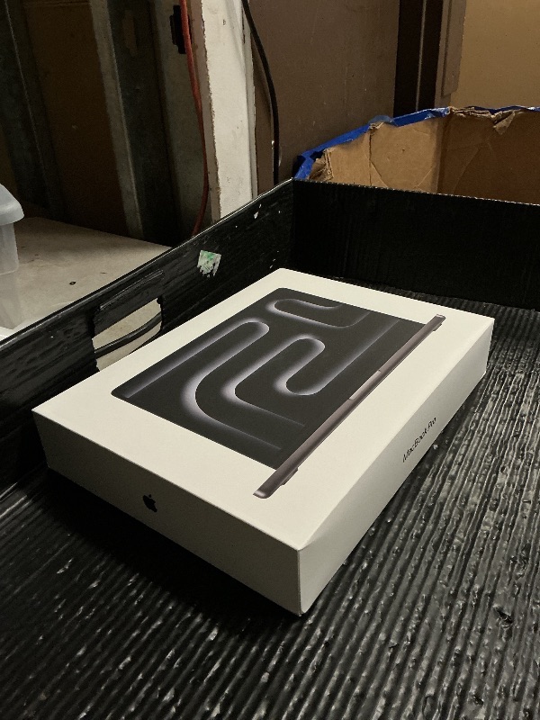 Photo 1 of Apple 2025 MacBook Pro Laptop with Apple M5 chip with 10?core CPU and 10?core GPU: Built for AI, 14.2-inch Liquid Retina XDR Display, 24GB Unified Memory, 1TB SSD Storage; Space Black