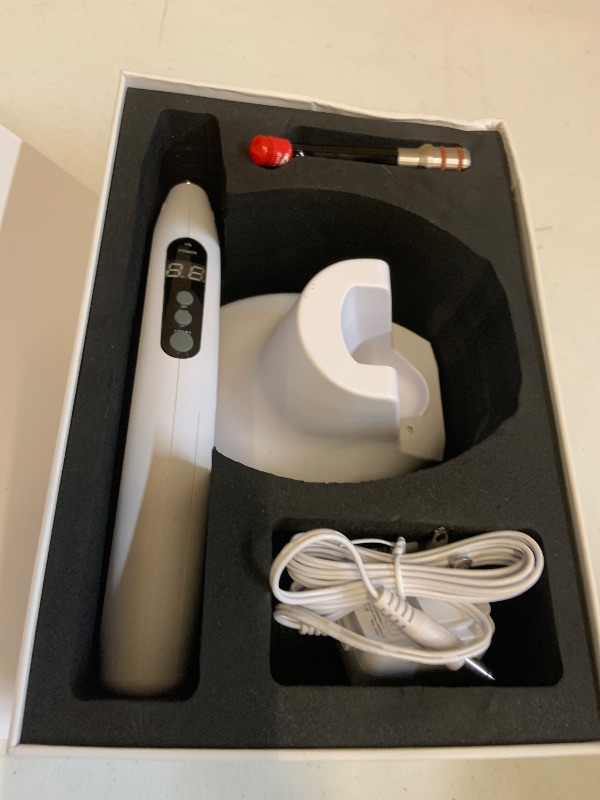 Photo 1 of Luminance RED Cold Sore Device - FDA-Cleared