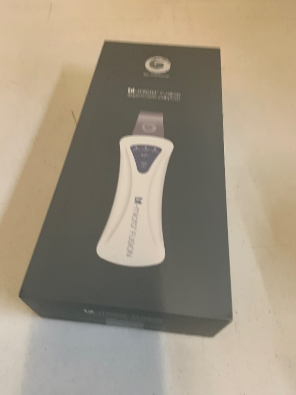Photo 1 of Bio-Therapeutic bt-Micro Fusion Ultrasonic Skin Exfoliation Tool