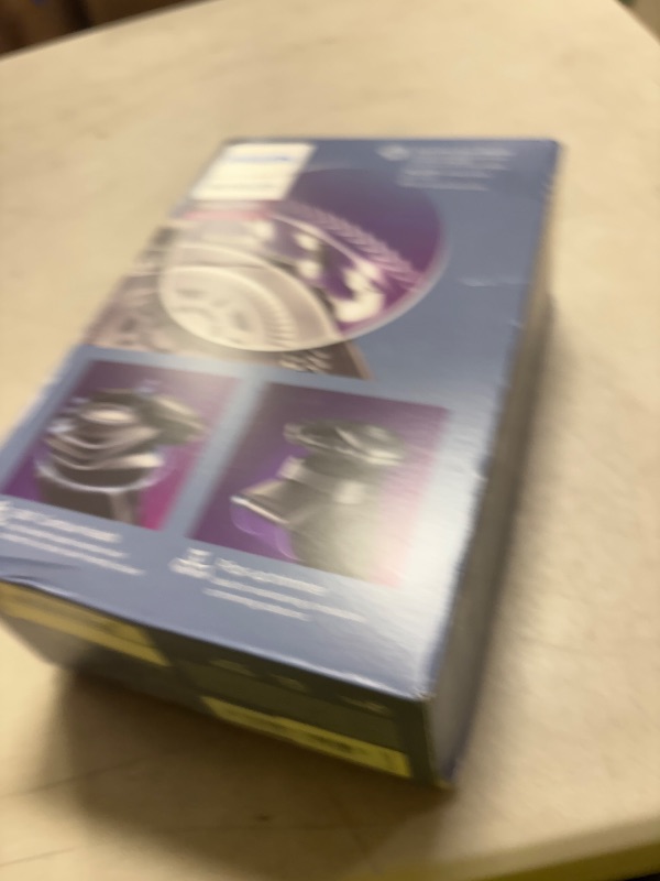 Photo 1 of Philips Norelco 5400 Electric Shaver