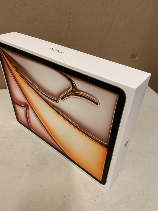View 4 of Apple iPad Air 13-inch (M4): Liquid Retina Display, 256GB, 12MP Front/Back Camera, Wi-Fi 7 with Apple N1, Touch ID, All-Day Battery Life — Starlight