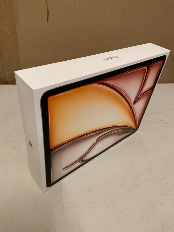 View 4 of Apple iPad Air 13-inch (M4): Liquid Retina Display, 256GB, 12MP Front/Back Camera, Wi-Fi 7 with Apple N1, Touch ID, All-Day Battery Life — Starlight