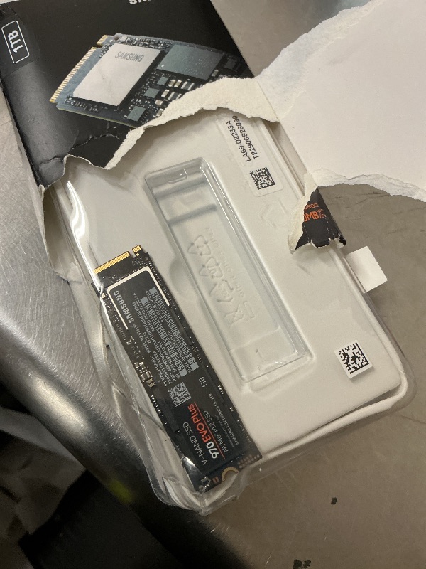 Photo 1 of Samsung 970 EVO Plus SSD 1TB NVMe M.2 Internal Solid State Drive w/V-NAND Technology, Storage and Memory Expansion for Gaming, Graphics w/Heat Control, Max Speed, MZ-V7S1T0B/AM