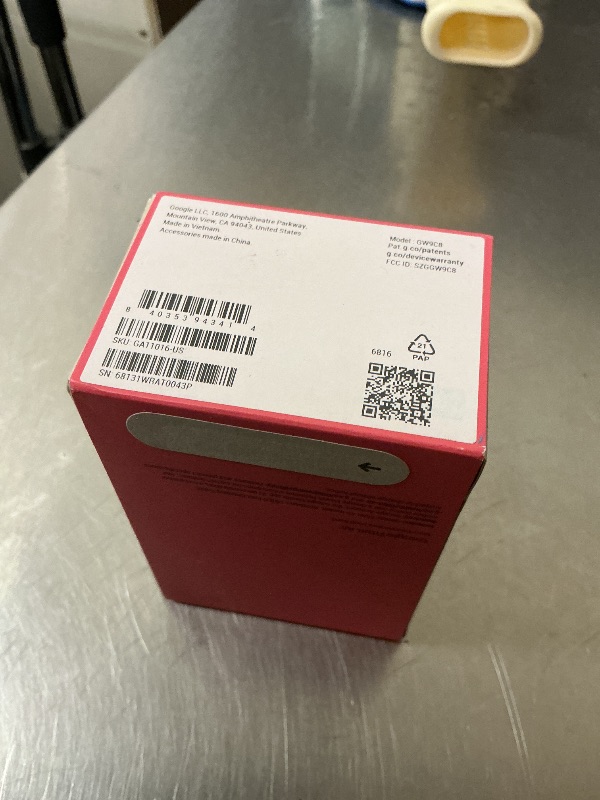 Photo 1 of Google Fitbit Air - Screenless Activity Tracker, Berry