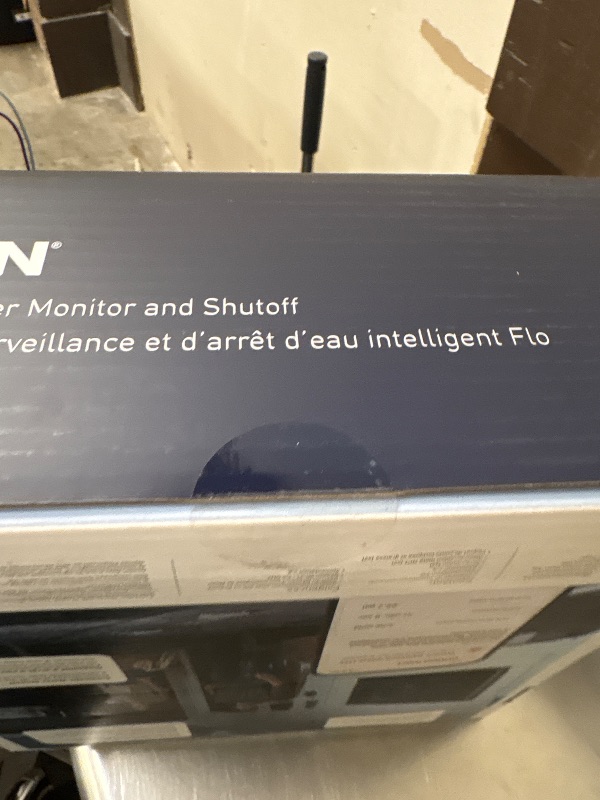 Photo 1 of Moen Flo Shutoff, 1 1/4" Automatic Water Leak Detector & Shutoff, 900-002