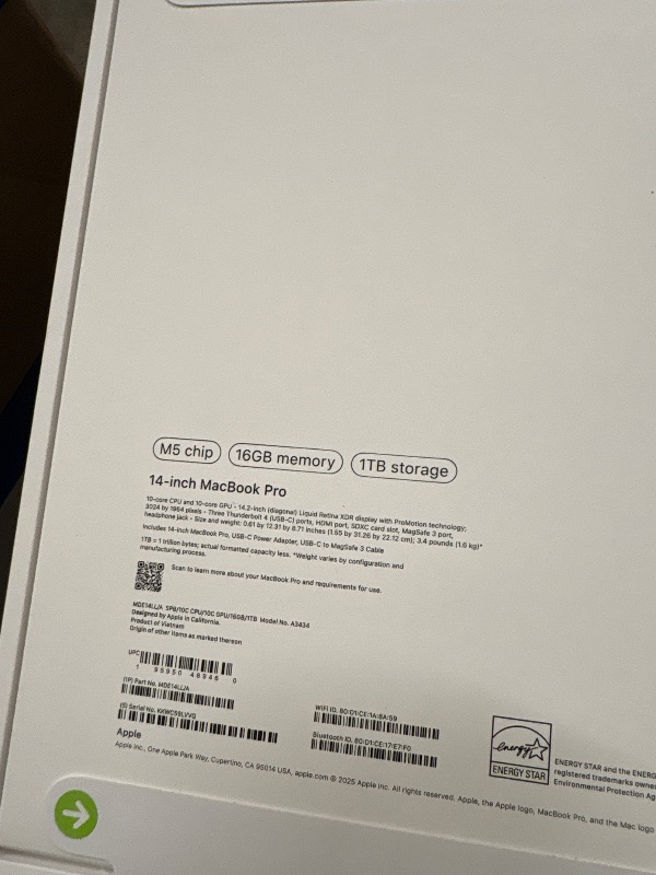 Photo 1 of Apple 2025 MacBook Pro Laptop with Apple M5 chip with 10?core CPU and 10?core GPU: Built for AI, 14.2-inch Liquid Retina XDR Display, 16GB Unified Memory, 1TB SSD Storage; Space Black