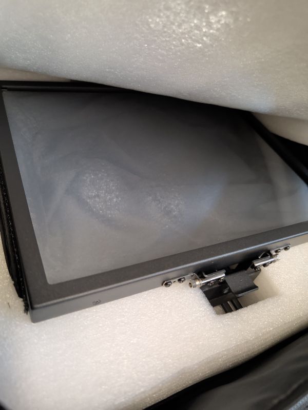 Photo 1 of NEEWER X11 11" Teleprompter with LCD Monitor