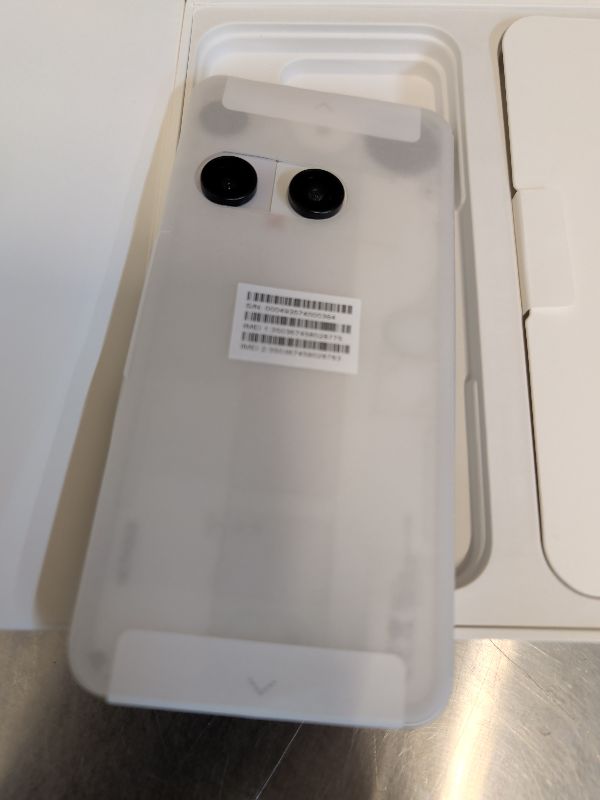 Photo 1 of Nothing Phone (3) Cell Phone, 5G Unlocked Phones 512GB, Android 15, Snapdragon 8s Gen4, AI Mobile Phones with Four 50MP Cameras & AMOLED Display, 5150mAh, Glyph Interface, Smartphone White