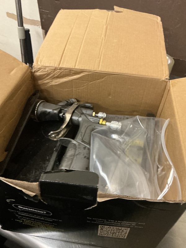 View 2 of InoKraft D1 LVLP Spray Gun Kit with 22 oz Disposable Cups
