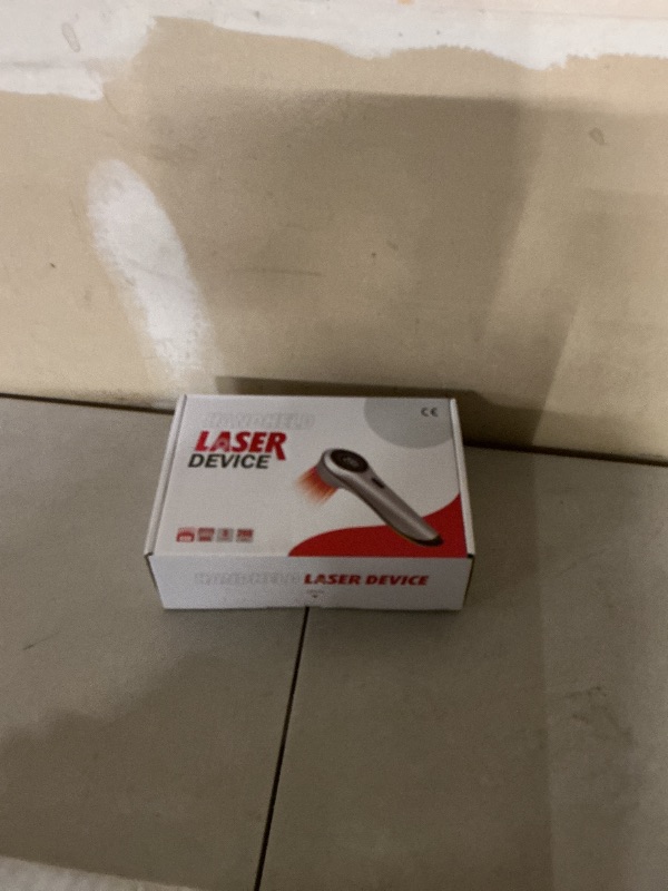 Photo 1 of Handheld Red Light Therapy with Magnetic Cover,Cold Laser Red Light Therapy Wand for Pet/Human Treatment Device, Suitable for Muscle Body Pain Relief and Improve Healing (3 * 808nm+13 * 650nm)