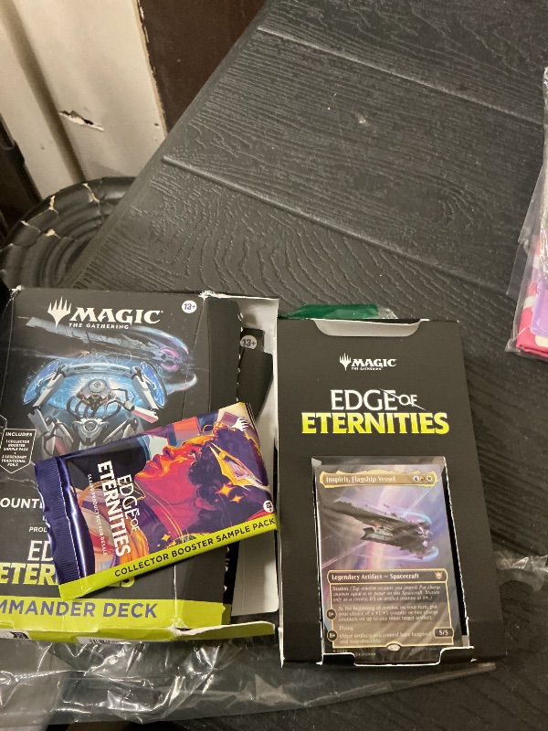 Photo 1 of Magic: The Gathering Edge of Eternities - Collector Booster Box (12 Packs)