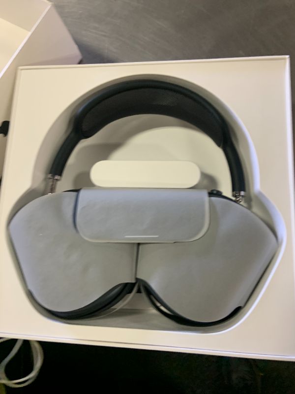 Photo 1 of Apple AirPods Max 2 Wireless Over-Ear Headphones, Active Noise Cancellation, Adaptive Audio, Personalized Spatial Audio, Live Translation, Bluetooth Headphones for iPhone – Midnight