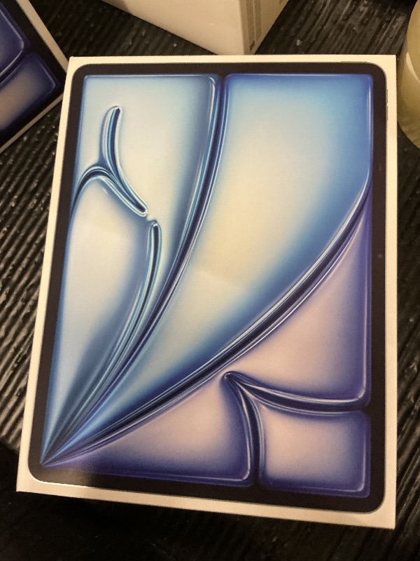 Photo 1 of FACTORY SEALED—Apple iPad Air 13-inch (M4): Liquid Retina Display, 256GB, 12MP Front/Back Camera, Wi-Fi 7 with Apple N1, Touch ID, All-Day Battery Life — Blue