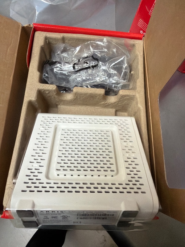 View 3 of ARRIS SURFboard SB8200 DOCSIS 3.1 Cable Modem