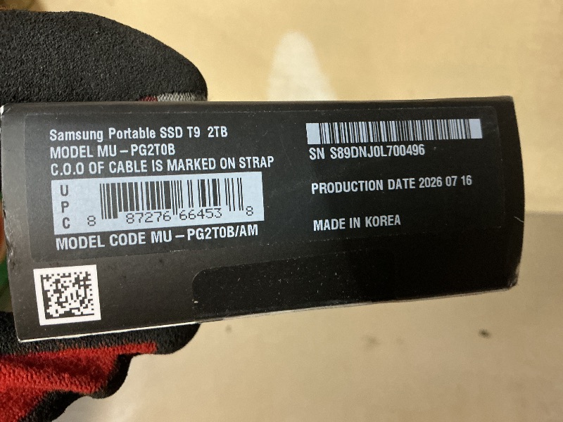 View 3 of Samsung T9 Portable SSD 2TB, USB 3.2 Gen 2x2 External SSD, Up to 2,000 MB/s