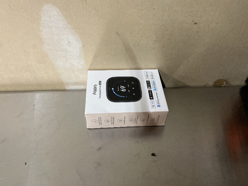 View 2 of Aqara Smart Thermostat W200 with Apple Adaptive Temperature