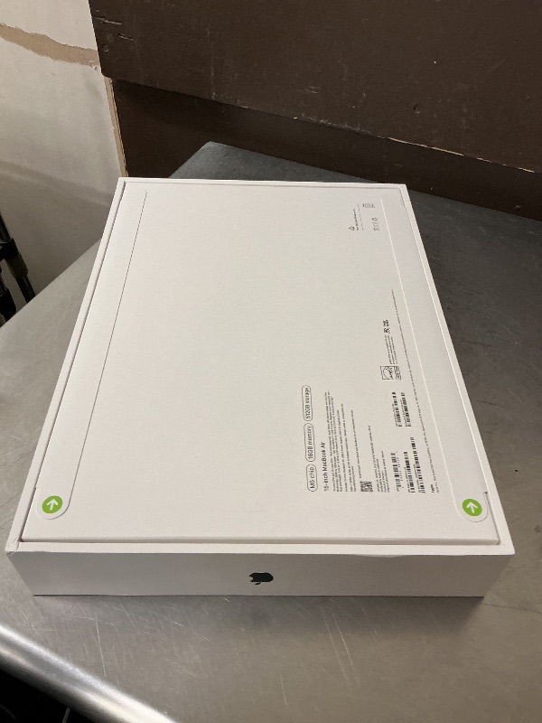 View 3 of Apple 2026 MacBook Air 15-inch Laptop with M5 chip: Built for AI, 15.3-inch Liquid Retina Display, 16GB Unified Memory, 512GB SSD, 12MP Center Stage Camera, Touch ID, Wi-Fi 7; Midnight