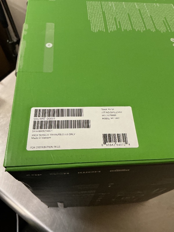 View 4 of Xbox Series X | Disc Gaming Console | 1TB SSD