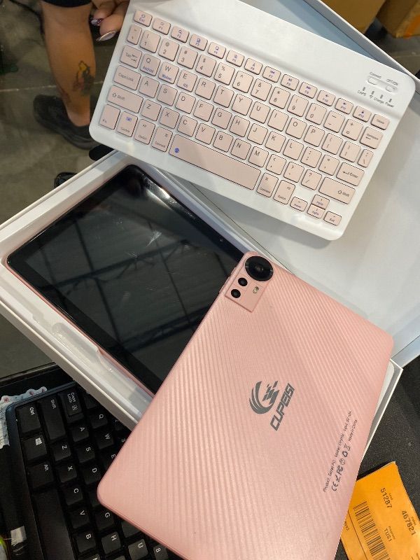 Photo 1 of [LOCKED] CUPEISI Android 16 Tablet 10 Inch, 20GB RAM+128GB ROM/ 2TB Expandable, 2.0GHz Octa-core Processor, 1280*800 HD Screen, 5G WiFi6 BT 5.0, 2 in 1 Tablets with Keyboard Case Mouse Stylus, Widevine L1 Pink