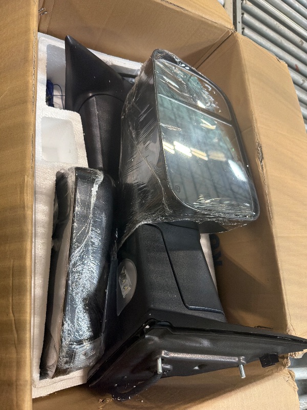 Photo 1 of ******SIMILAR ITEM******UIPERAUTO Pair Black Power Fold Towing Mirrors Compatible with 07-13 GMC Serria Yukon Chevy Silverado Suburban Tahoe w/Turn Light,Control Switch, Backup Lamp