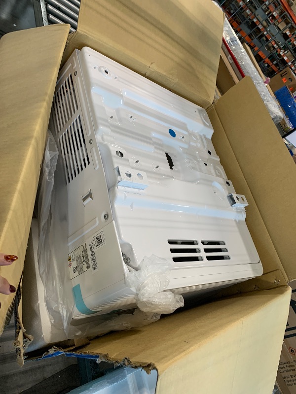 View 4 of [SOLD FOR PARTS] Midea 8,000 BTU Smart Inverter Air Conditioner Window Unit with Heat and Dehumidifier – Cools up to 350 Sq. Ft., Energy Star Rated, Quiet Operation, Electronic Controls, Remote Control, White