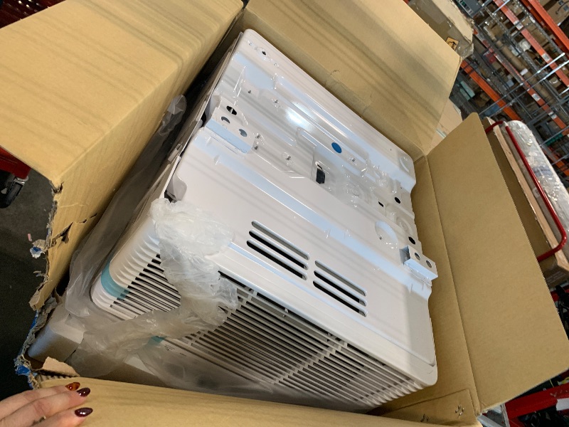 View 3 of [SOLD FOR PARTS] Midea 8,000 BTU Smart Inverter Air Conditioner Window Unit with Heat and Dehumidifier – Cools up to 350 Sq. Ft., Energy Star Rated, Quiet Operation, Electronic Controls, Remote Control, White