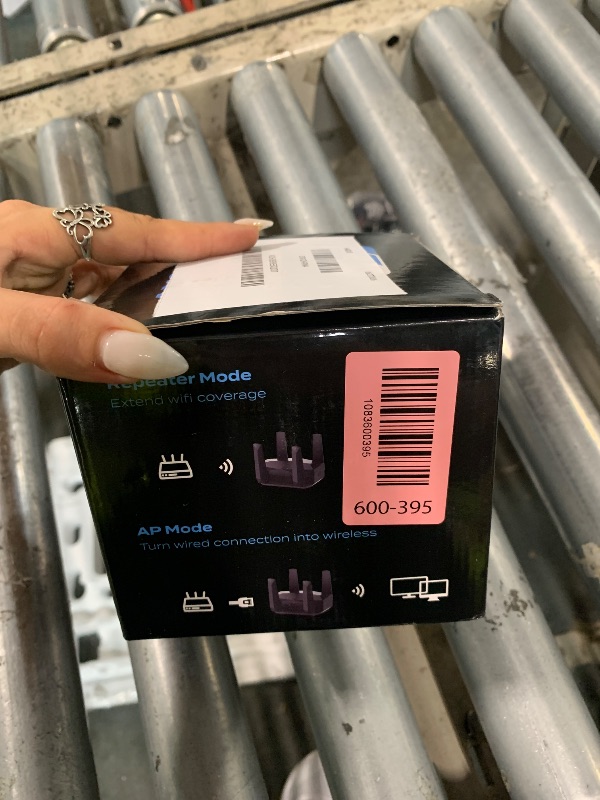 Photo 1 of ***BROKEN*** WiFi Extender, 2026 20X Fastest WiFi 6 Booster AX3000 Dual Band (5.8/2.4GHz) 19,000 sq.ft Long Range and 150+ Devices, WiFi Extender Signal Booster for Home with Ethernet Port (Black)