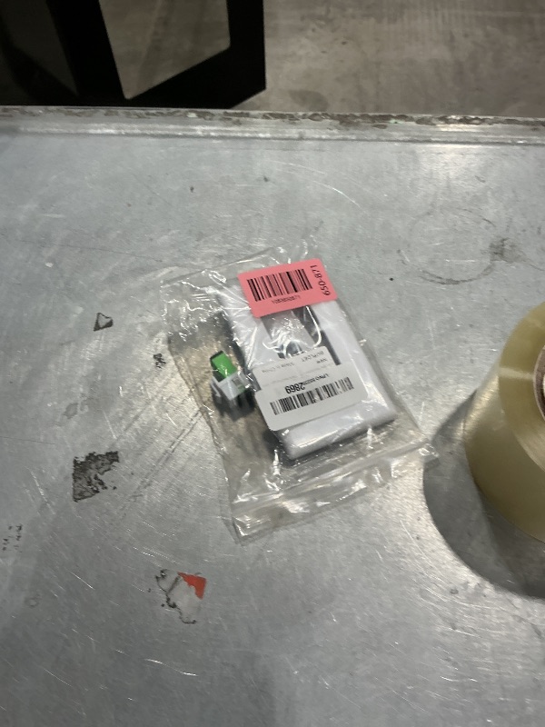 Photo 1 of 1 Port SC/APC Fiber Optic Wall Plate - Fiber Optical Keystone Jack Cover Plate for Fiber Cable Pass Through - White