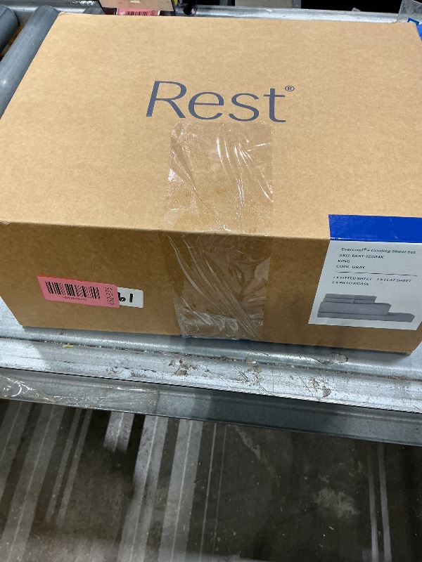 Photo 1 of REST® Evercool®+ Cooling Sheet Set for Hot Sleepers, King