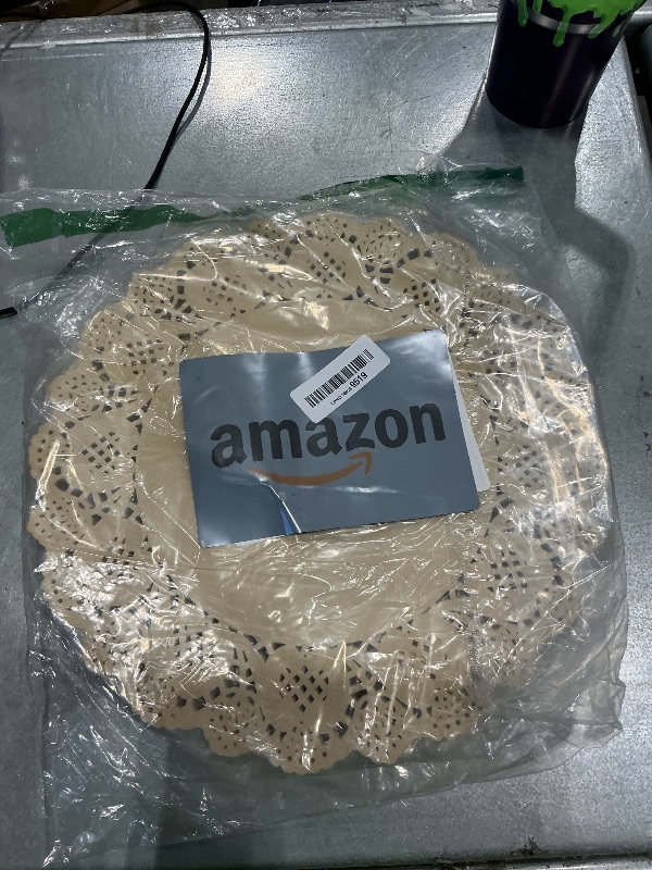 Photo 1 of 100 Pack 13.5 Inch Round Kraft Paper Doilies, Disposable Lace Placemats