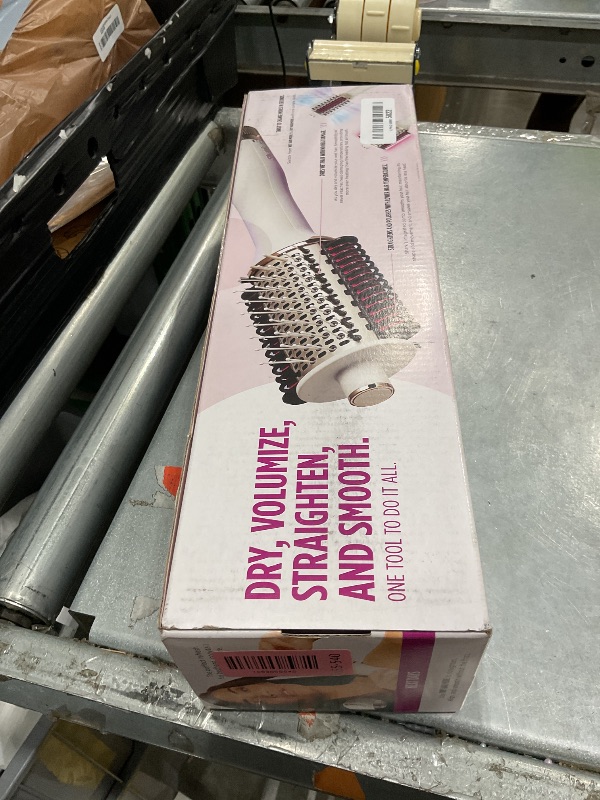 Photo 1 of Shark SmoothStyle Heated Comb & Blow Dryer Brush, All Hair Types, HT202